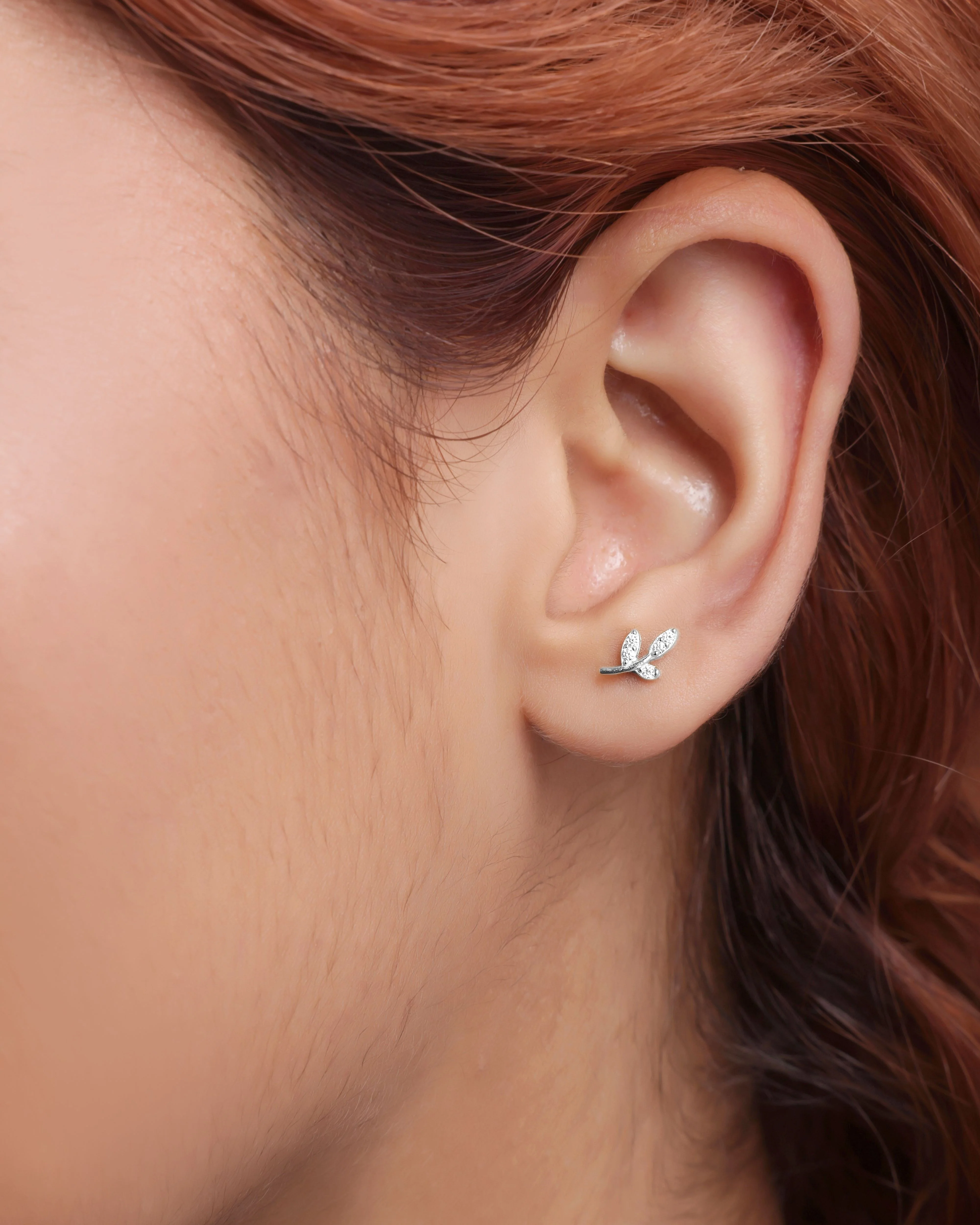 Minimal Cubic Zirconia Paved Leaf Stud Earrings - Image 4